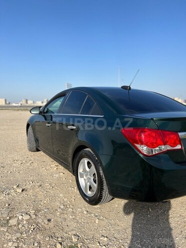 Chevrolet Cruze-8