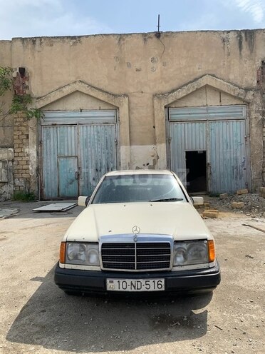 Mercedes E 250 1992, 670,000 km - 2.5 l - Bakı