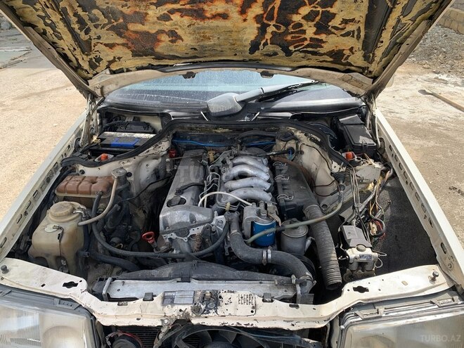 Mercedes E 250 1992, 670,000 km - 2.5 l - Bakı