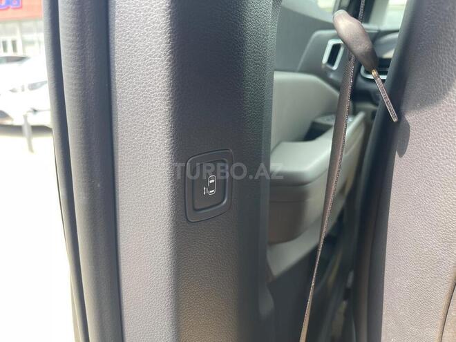 Kia Carnival-18