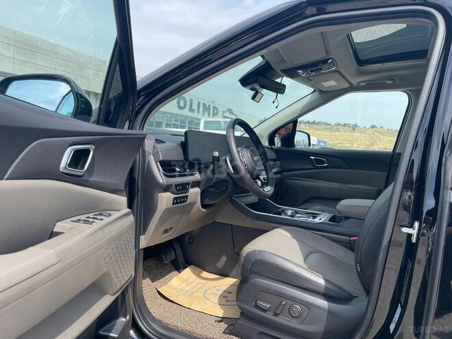 Kia Carnival-21