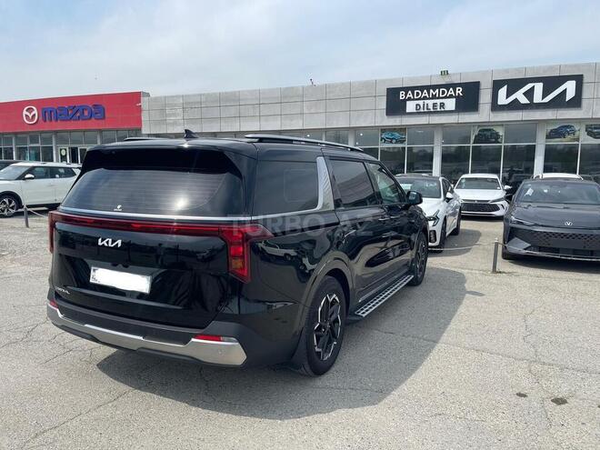 Kia Carnival-7