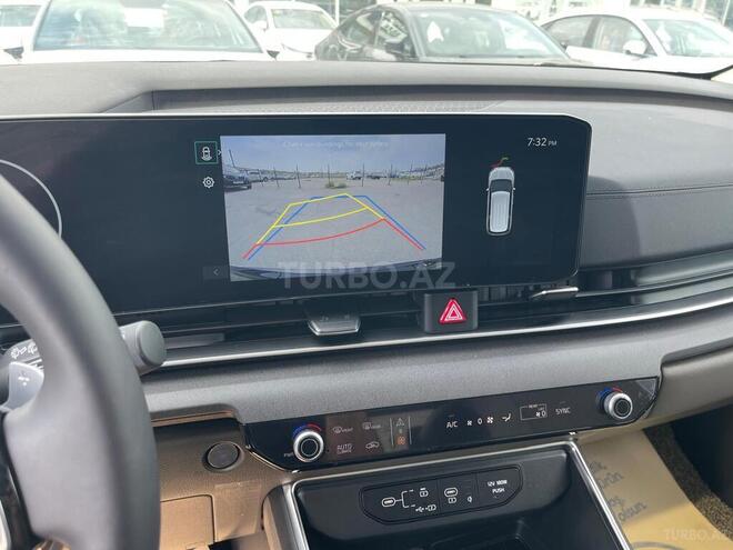 Kia Carnival-22