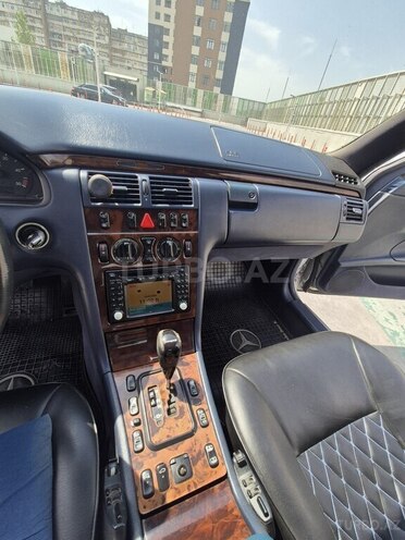 Mercedes E 320 2001, 550,000 km - 3.2 l - Bakı