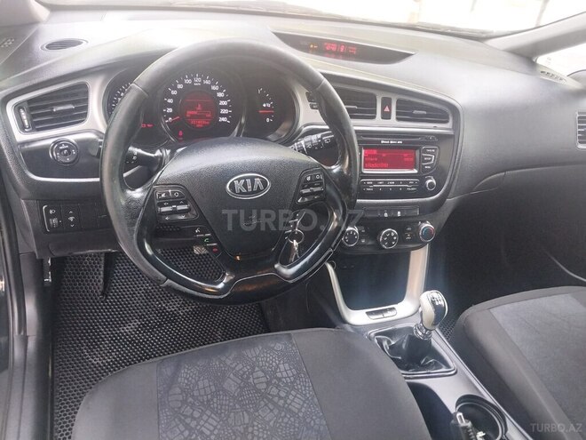 Kia Ceed 2013, 220,000 km - 1.4 л - Bakı