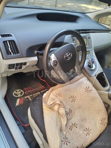 Toyota Prius 2015, 428,086 km - 1.8 л - Bakı