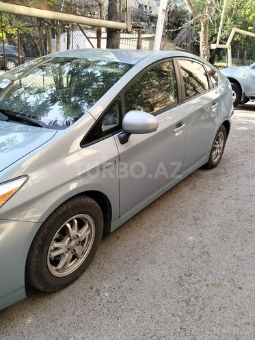 Toyota Prius 2015, 428,086 km - 1.8 л - Bakı