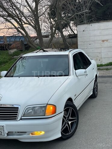 Mercedes C 230 1999, 332,000 km - 2.3 l - Bakı