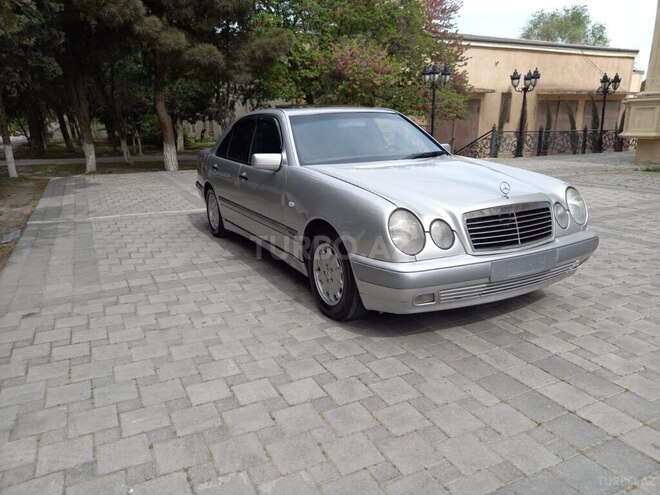 Mercedes E 240 1998, 397,777 km - 2.4 l - Bakı