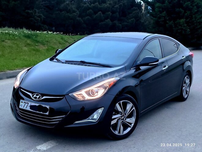 Hyundai Elantra 2015, 101,800 km - 1.8 l - Bakı