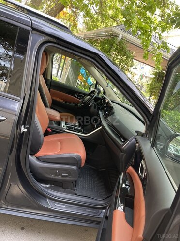 Kia Carnival-6
