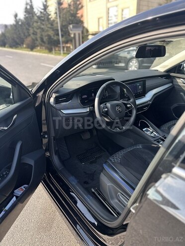 Skoda Octavia 2023, 26,500 km - 1.6 л - Bakı