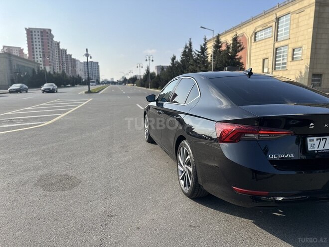 Skoda Octavia 2023, 26,500 km - 1.6 л - Bakı