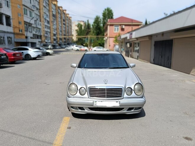 Mercedes E 300 d 1996, 300,000 km - 3.0 л - Bakı