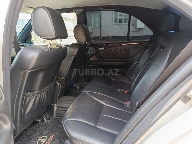 Mercedes E 300 d 1996, 300,000 km - 3.0 л - Bakı