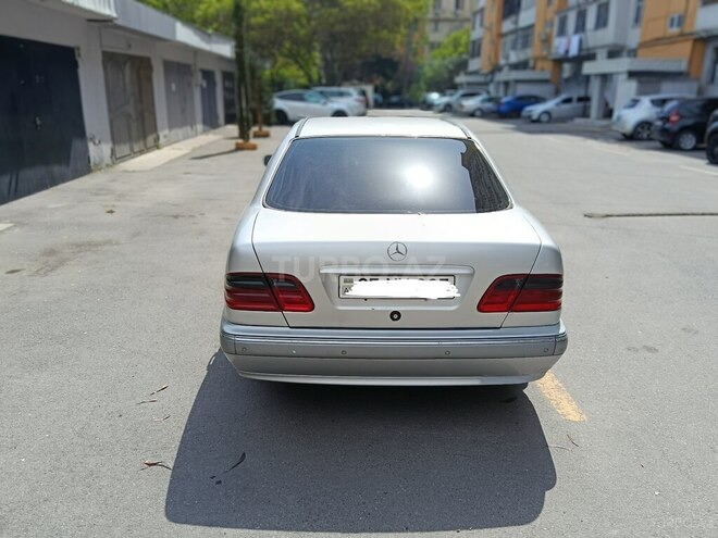 Mercedes E 300 d 1996, 300,000 km - 3.0 л - Bakı
