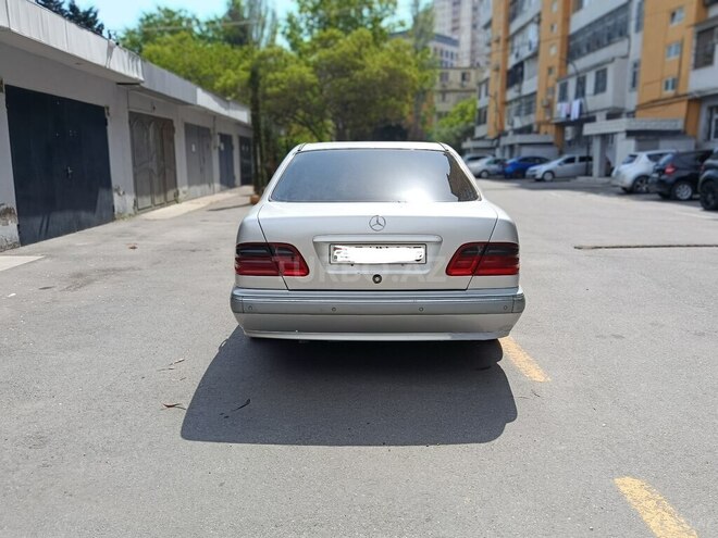 Mercedes E 300 d 1996, 300,000 km - 3.0 л - Bakı