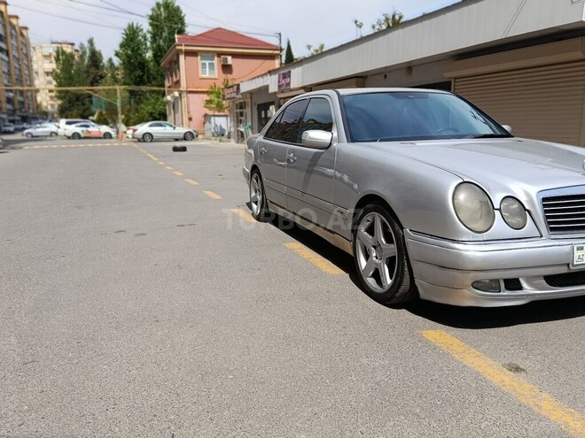 Mercedes E 300 d 1996, 300,000 km - 3.0 л - Bakı