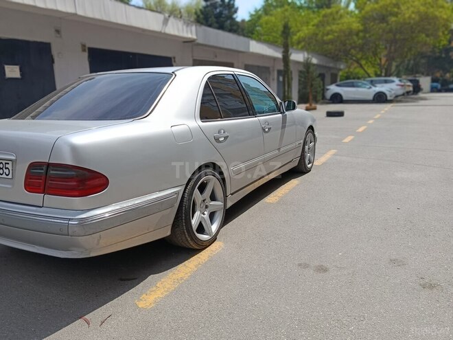 Mercedes E 300 d 1996, 300,000 km - 3.0 л - Bakı