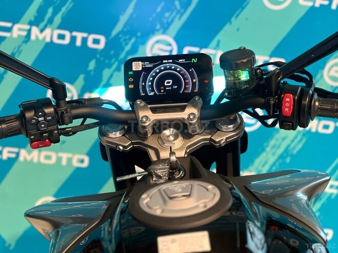 CFMOTO 450 NK-11