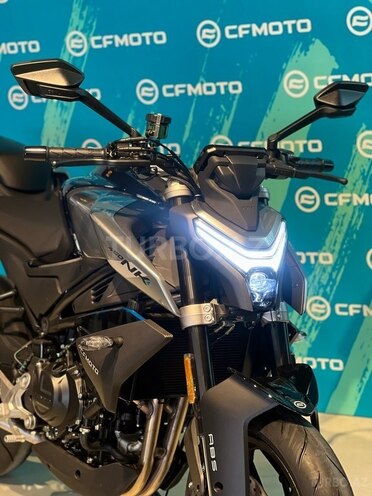 CFMOTO 450 NK-3