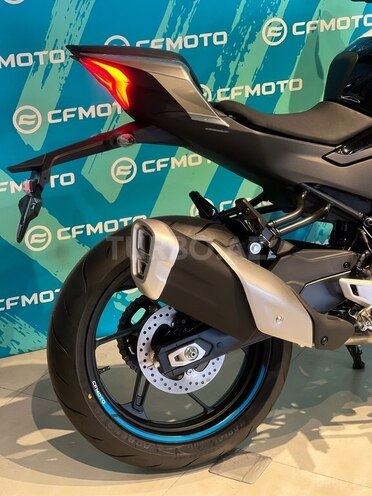 CFMOTO 450 NK-5