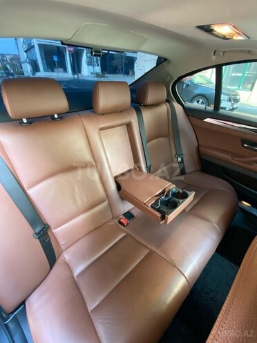 BMW 520 2014, 230,000 km - 2.0 л - Bakı