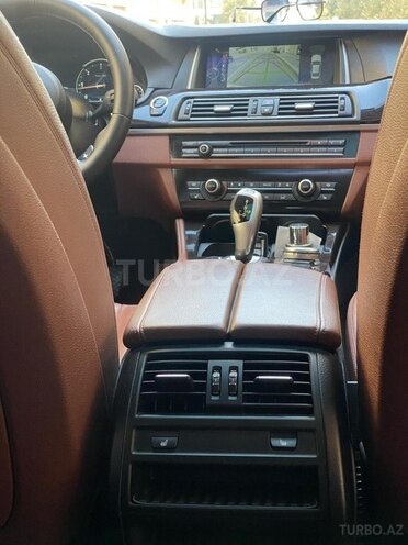 BMW 520 2014, 230,000 km - 2.0 л - Bakı
