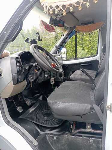 GAZ 3302-744 2004, 234,000 km - 3.5 l - Naftalan
