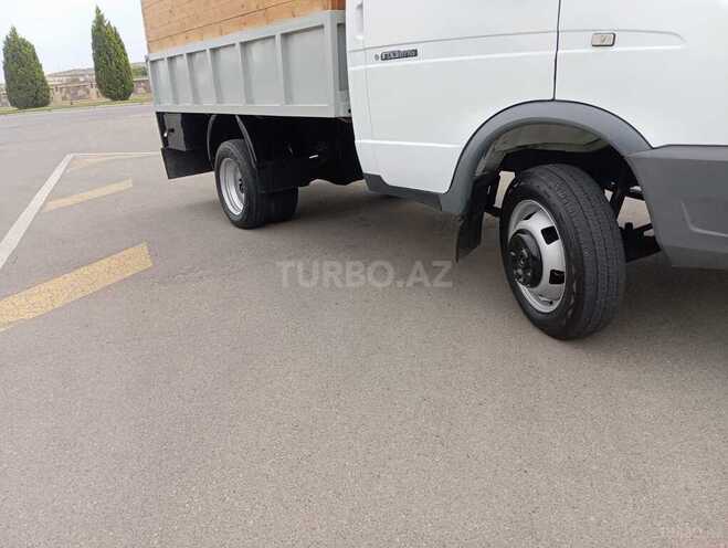 GAZ 3302-744 2004, 234,000 km - 3.5 l - Naftalan