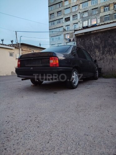Opel Vectra 1993, 350,000 km - 1.6 l - Bakı