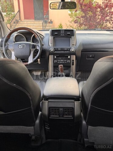Toyota Land Cruiser Prado 2013, 230,000 km - 2.7 l - Bakı