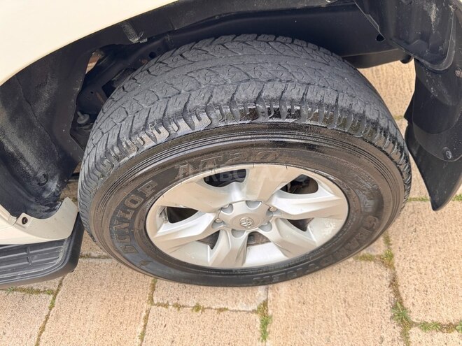 Toyota Land Cruiser Prado 2013, 230,000 km - 2.7 l - Bakı