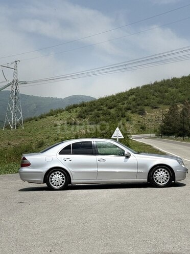 Mercedes E 270 2002, 425,000 km - 2.7 l - Ağsu