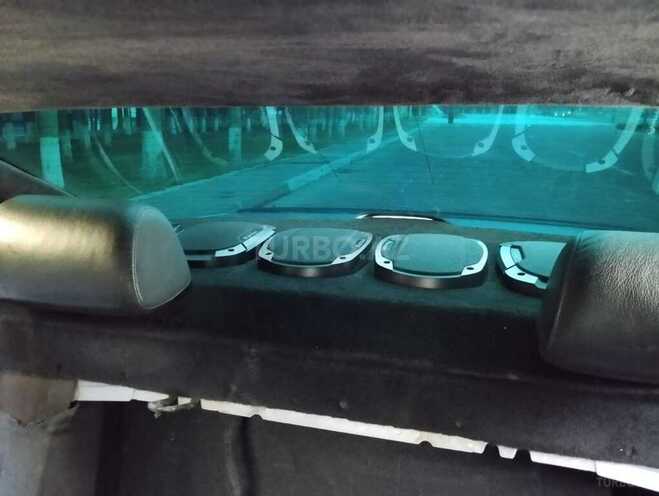 BMW 528 1998, 380,000 km - 2.8 l - Bakı