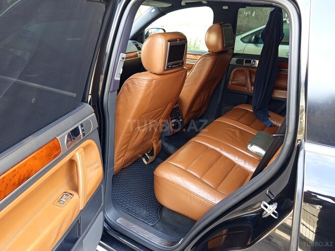 Volkswagen Touareg 2006, 228,000 km - 4.2 л - Bakı
