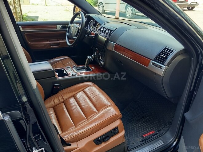 Volkswagen Touareg 2006, 228,000 km - 4.2 л - Bakı