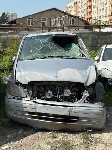 Mercedes Vito 2005, 185,000 km - 2.2 л - Bakı