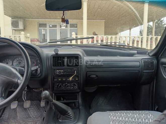 GAZ 31105 2007, 387,000 km - 2.3 l - Yevlax