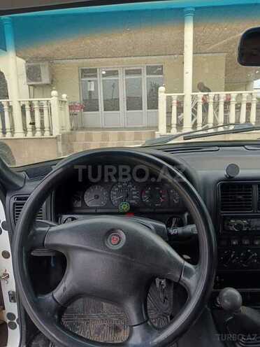 GAZ 31105 2007, 387,000 km - 2.3 l - Yevlax