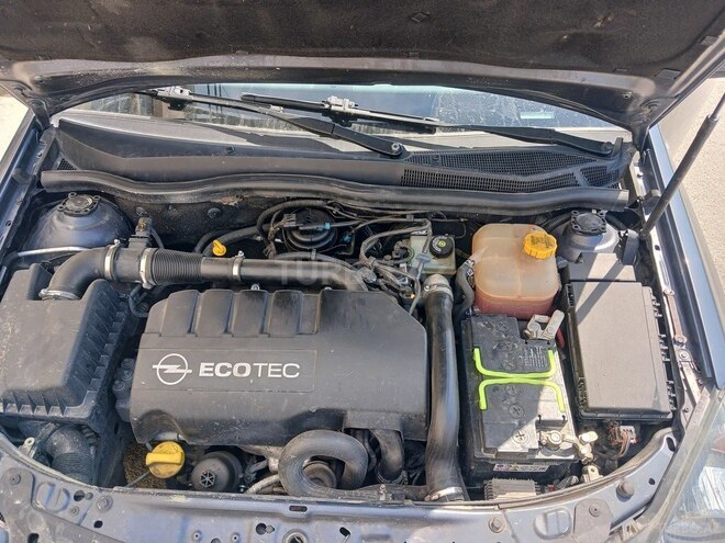 Opel Astra 2006, 330,000 km - 1.3 l - Bakı