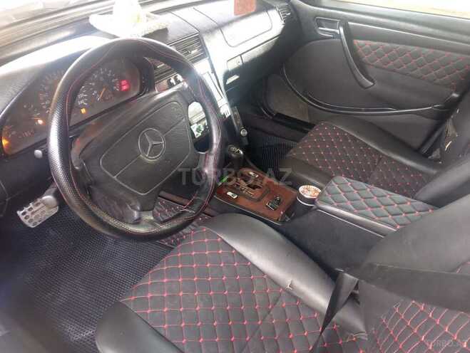 Mercedes C 180 1998, 423,300 km - 1.8 l - Salyan