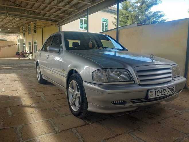 Mercedes C 180 1998, 423,300 km - 1.8 l - Salyan