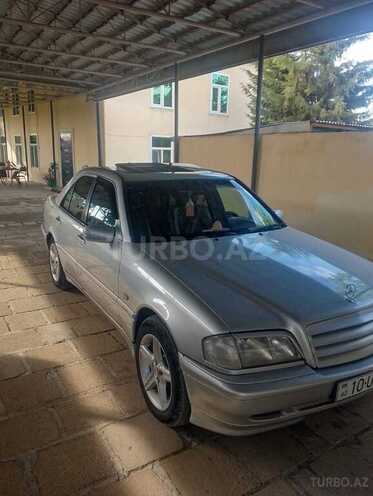 Mercedes C 180 1998, 423,300 km - 1.8 l - Salyan