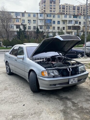 Mercedes C 230 1999, 310,000 km - 2.3 л - Bakı