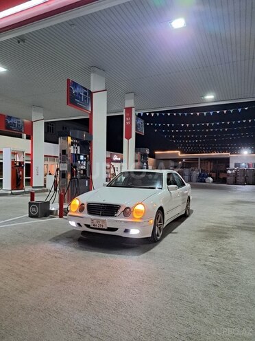 Mercedes E 320 1999, 429,000 km - 3.2 l - Kürdəmir
