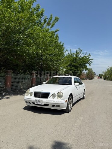 Mercedes E 320 1999, 429,000 km - 3.2 l - Kürdəmir