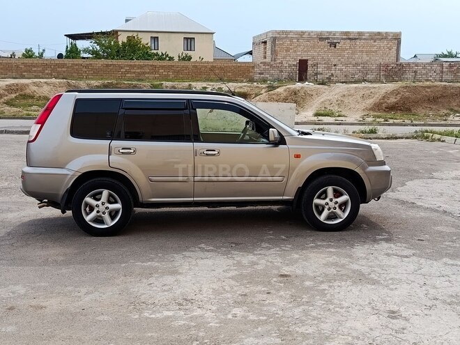 Nissan X-Trail 2002, 228,000 km - 2.0 l - Şirvan