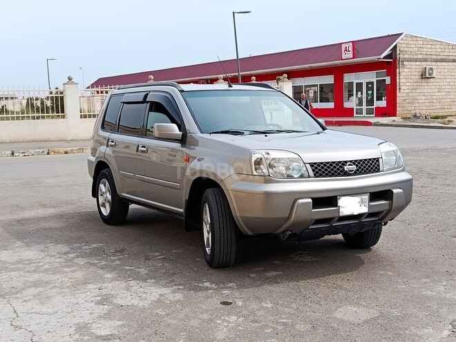 Nissan X-Trail 2002, 228,000 km - 2.0 l - Şirvan