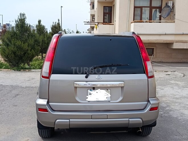 Nissan X-Trail 2002, 228,000 km - 2.0 l - Şirvan